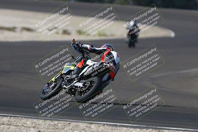 media/Sep-21-2025-TrackDaz (Sun) [[277c75b276]]/B Group/1020am (Turn 1)/